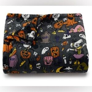 🆕Disney Mickey and Friends Halloween Plush Throw Blanket Oversized